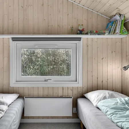 Cozy Home In Faaborg With Sauna Ferienhaus