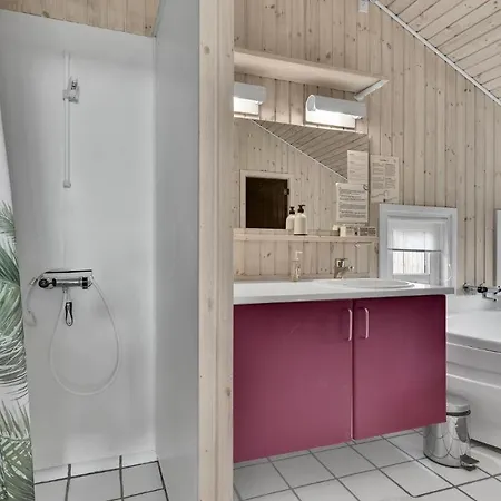 Ferienhaus Cozy Home In Faaborg With Sauna *